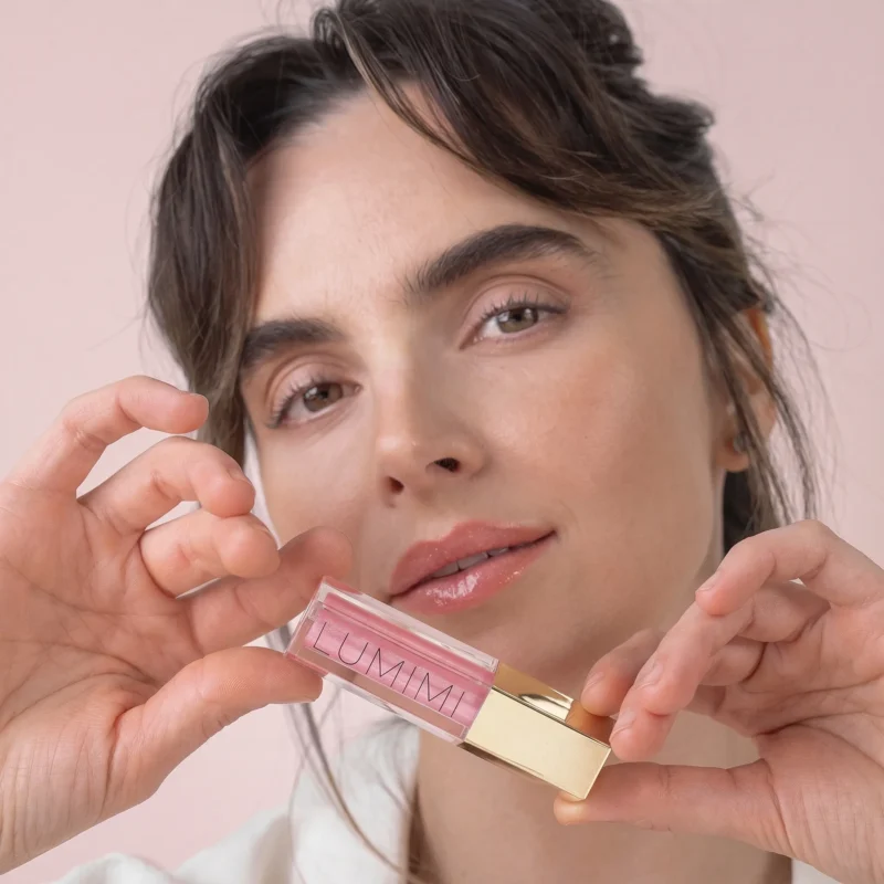 LUMIMI Lip gloss lumimicosmetics.com 5